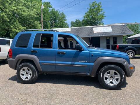 2004 Jeep Liberty for sale at MEDINA WHOLESALE LLC in Wadsworth OH