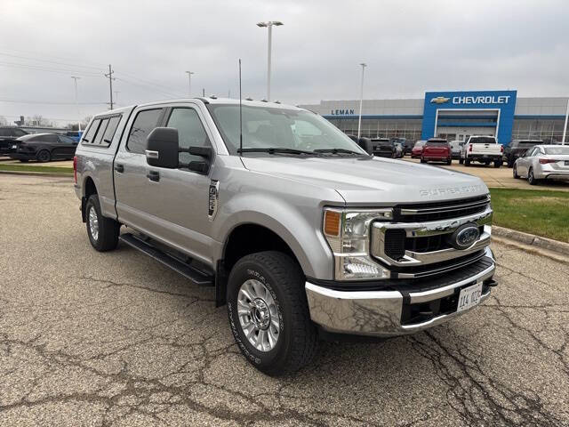 Used 2022 Ford F-350 Super Duty XL with VIN 1FT8W3B68NED38907 for sale in Bloomington, IL