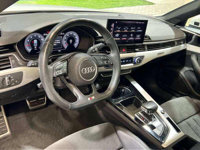 2020 Audi A4 quattro Premium Plus 45 TFSI