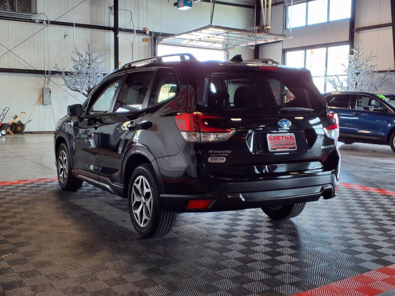2024 Subaru Forester Premium