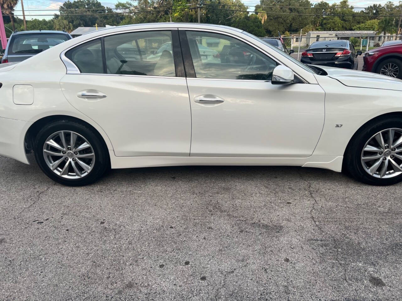 2015 INFINITI Q50 for sale at Champa Bay Motors in Tampa, FL