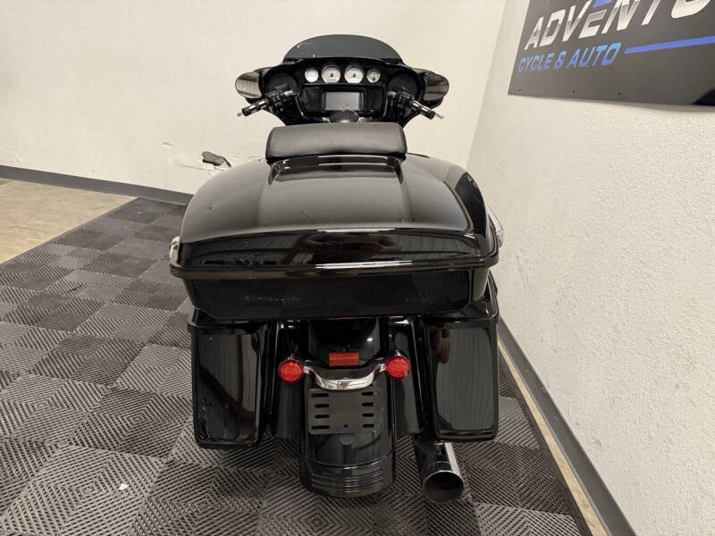 2017 Harley-Davidson STREET GLIDE SP