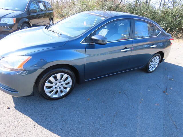 2013 Nissan Sentra for sale at Modern Automotive Group LLC in Lafayette, TN