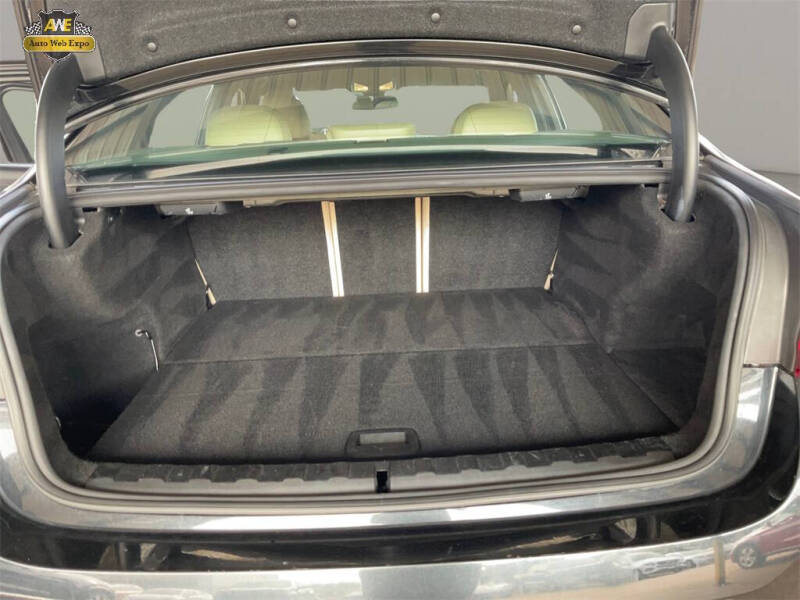 2023 BMW 3 Series 330e