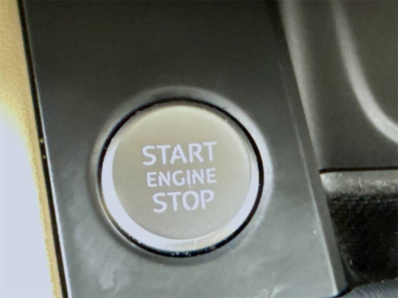 2019 Audi A4 quattro Premium Plus 45 TFSI