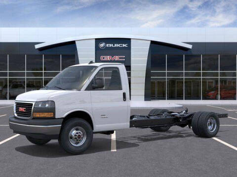 2025 GMC Savana 3500