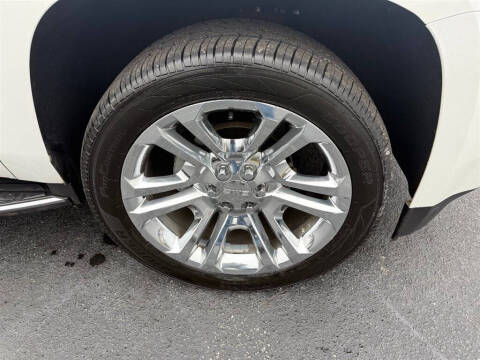 2017 GMC Yukon XL SLT