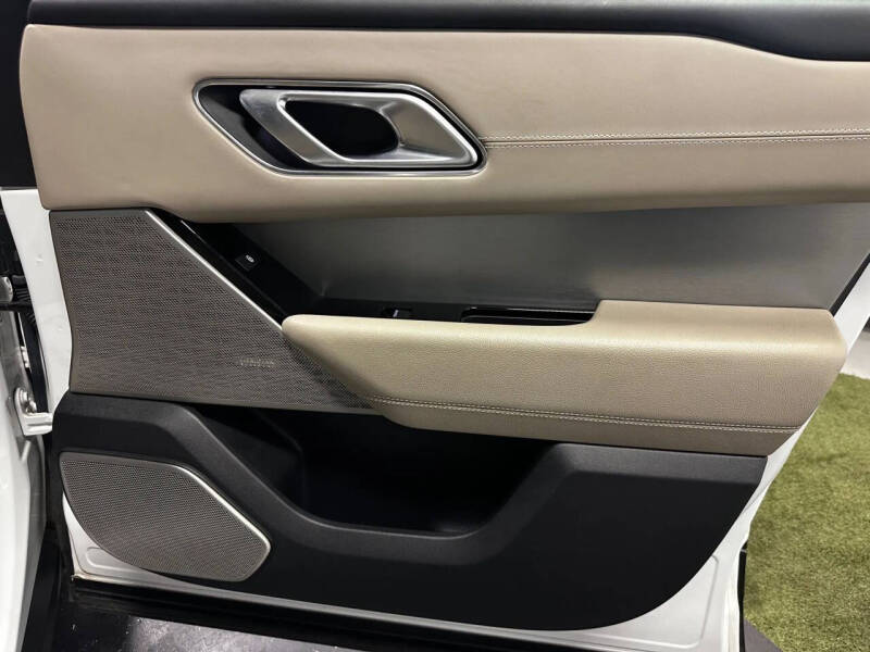 2019 Land Rover Range Rover Velar P250 R-Dynamic SE