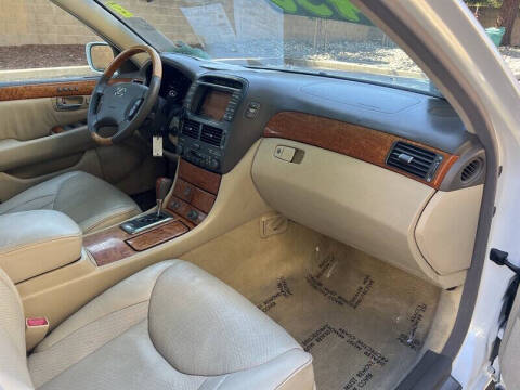 2004 Lexus LS 430