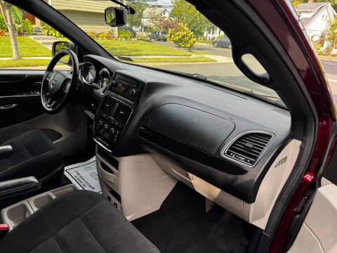 2016 Dodge Grand Caravan SE Plus