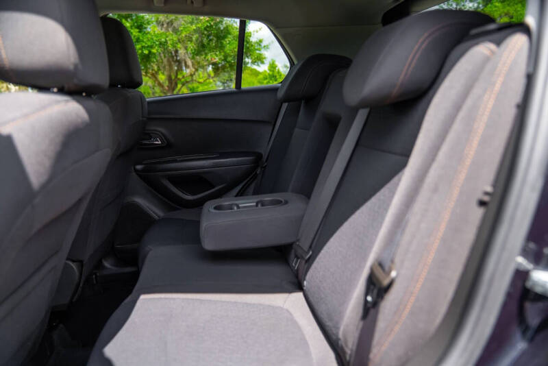 2022 Chevrolet Trax LS