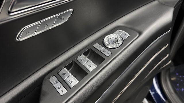 2022 Genesis GV80 2.5T