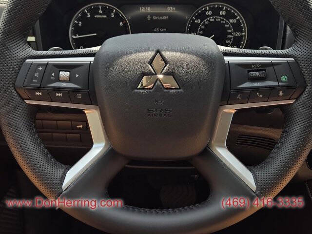 2025 Mitsubishi Outlander