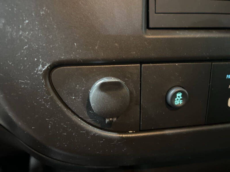 2024 Chevrolet Express 2500