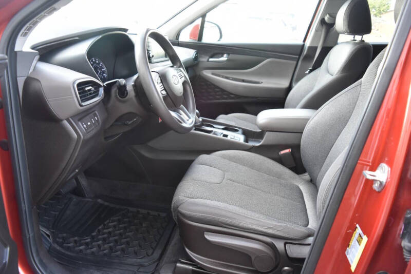 2020 Hyundai Santa Fe SE