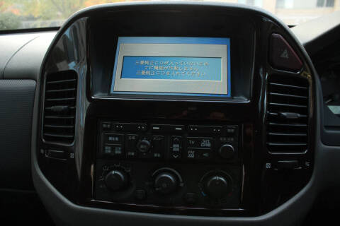 2000 Mitsubishi Pajero