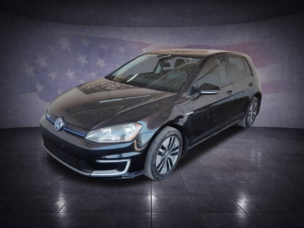 Black 2016 Volkswagen e-Golf SE SE 4dr Hatchback 25