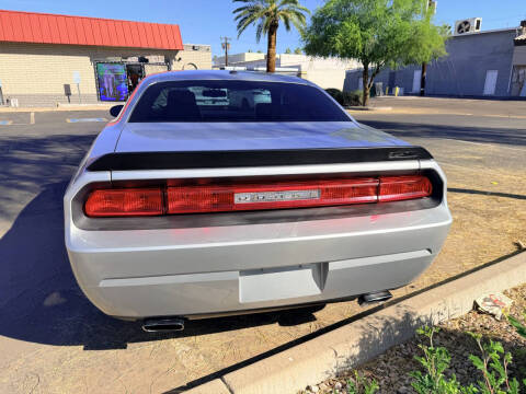 2009 Dodge Challenger SRT8