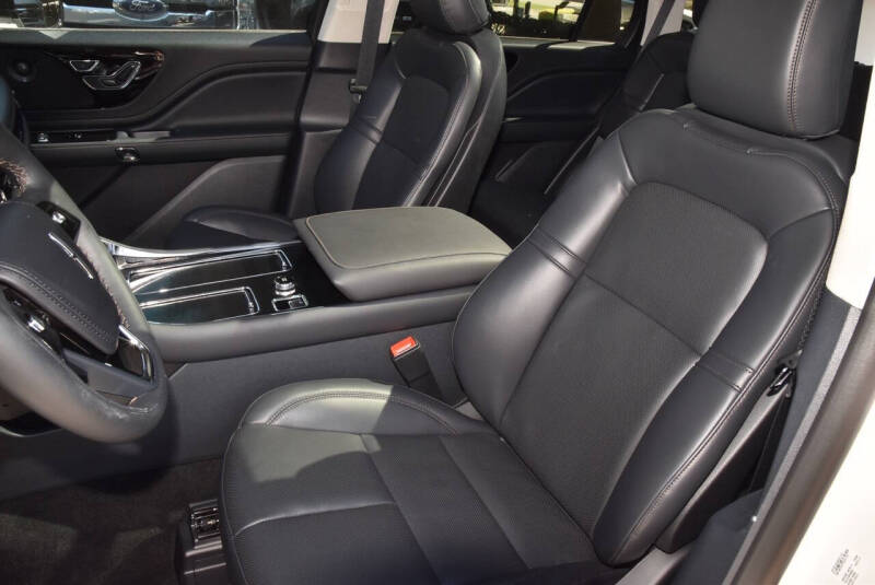 2025 Lincoln Aviator Premiere