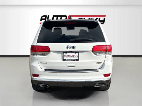 2020 Jeep Grand Cherokee Summit