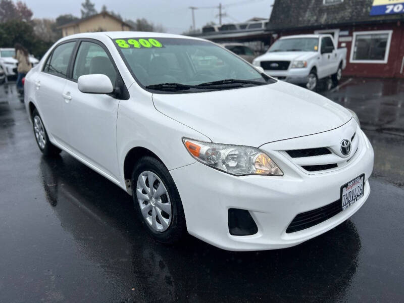 2011 Toyota Corolla LE