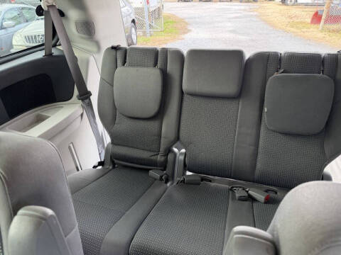 2012 Volkswagen Routan S