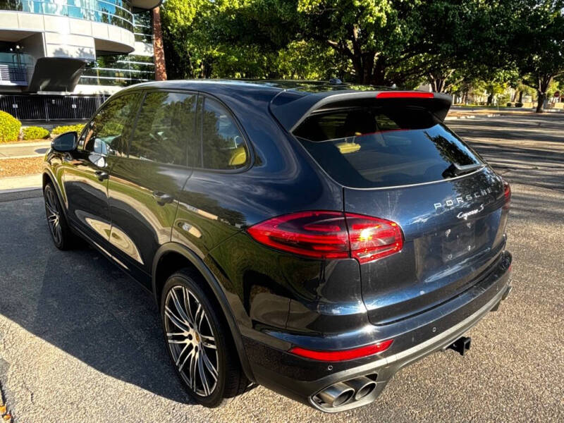 2018 Porsche Cayenne S