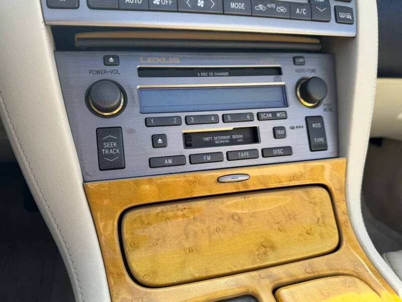 2003 Lexus SC 430