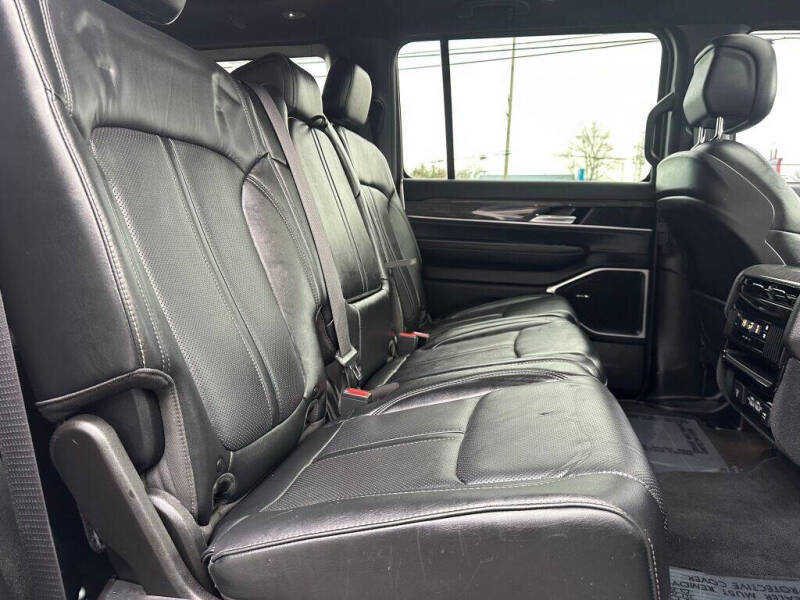 2022 Jeep Wagoneer Series II