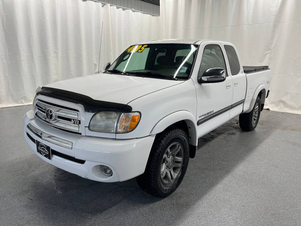 2003 Toyota Tundra SR5's photo