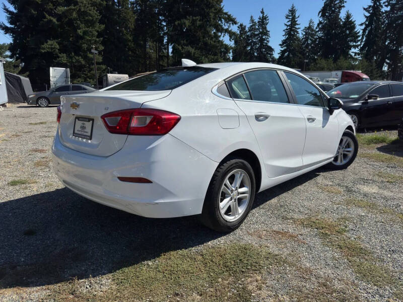 2018 Chevrolet Cruze LT Auto