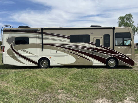 2016 Thor Motor Coach Palazzo 33.2 1 Owner!