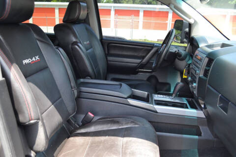 2009 Nissan Titan PRO-4X FFV