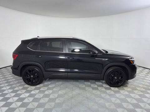 2023 Volkswagen Taos SE