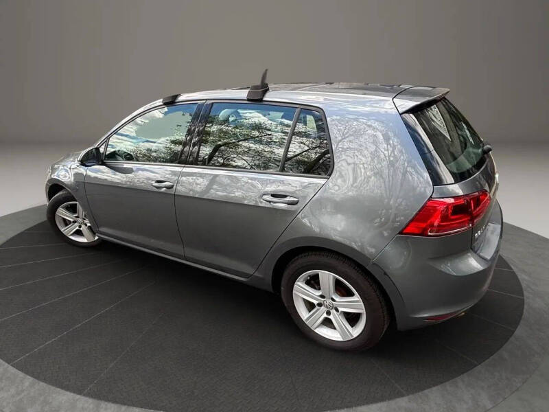 2017 Volkswagen Golf