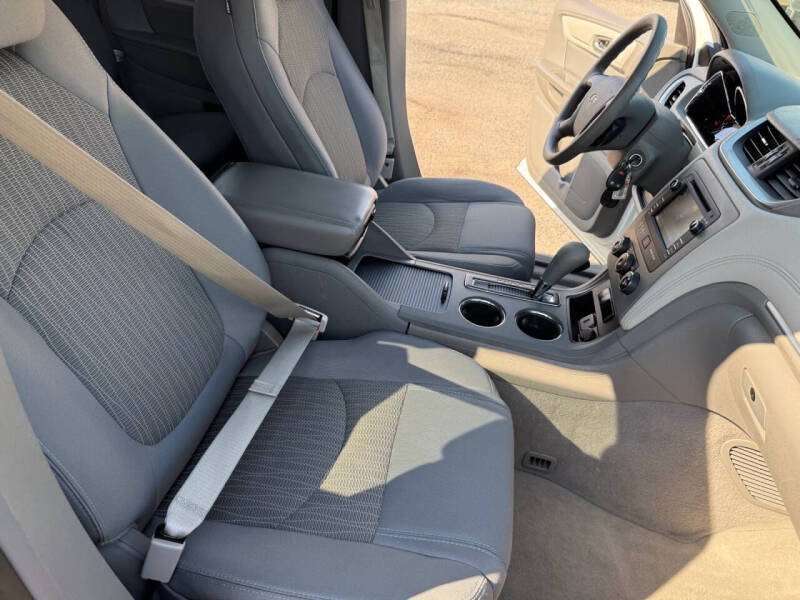 2015 Chevrolet Traverse LS
