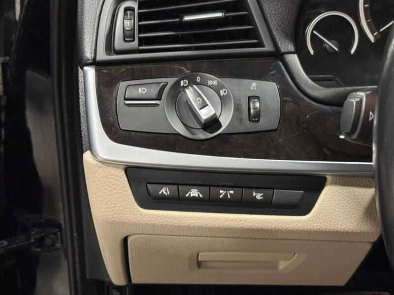 2015 BMW 5 Series 535i