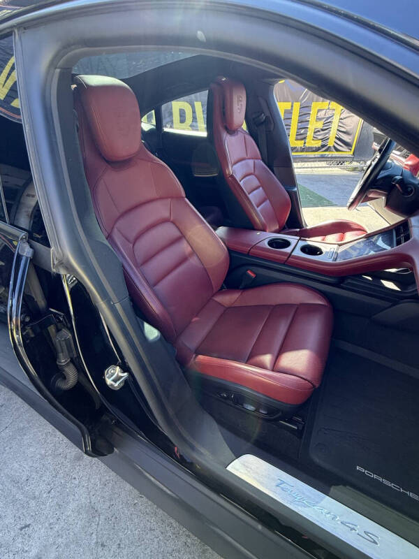 2021 Porsche Taycan 4S