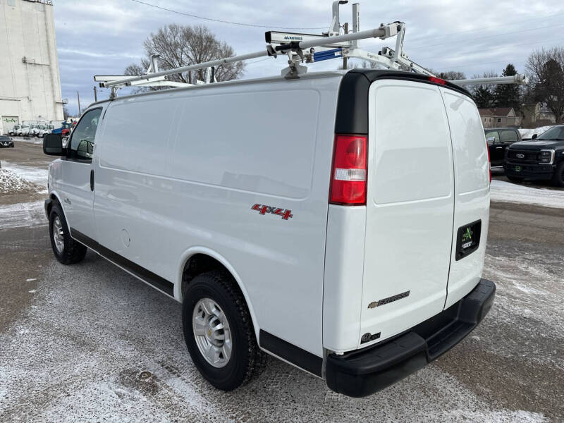 2020 Chevrolet Express 2500