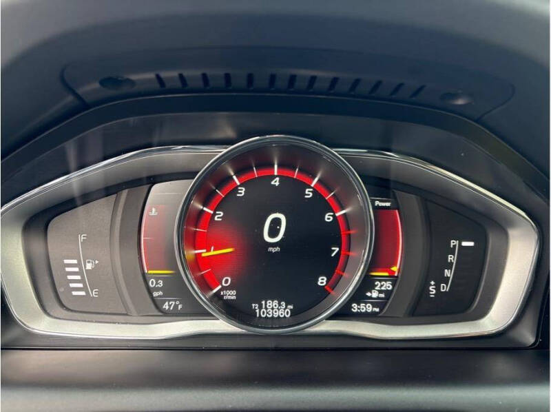 2017 Volvo XC60 T5 Inscription