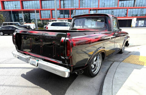 1961 Ford F-100