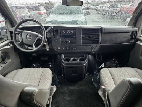 2013 GMC Savana LT 3500