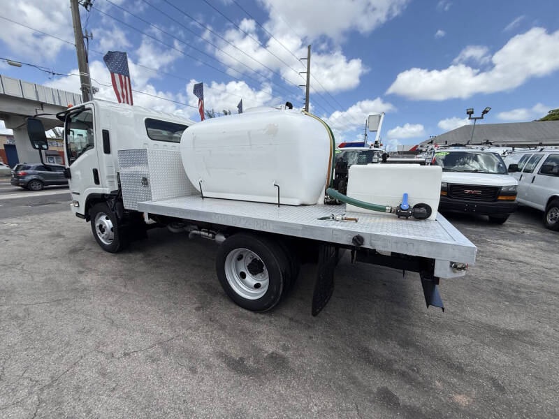 2014 Isuzu NPR
