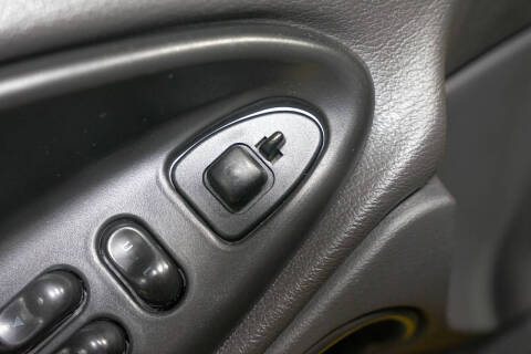 2004 Ford Mustang Mach 1 Premium