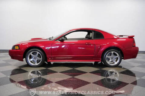 2004 Ford Mustang GT Deluxe
