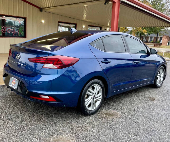 2020 Hyundai Elantra