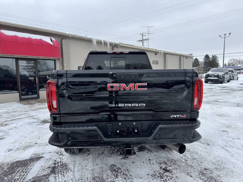 2023 GMC Sierra 2500HD AT4