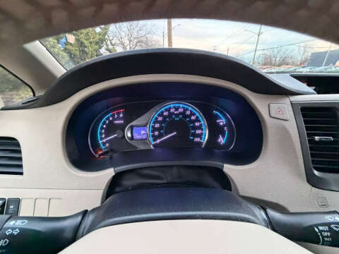 2013 Toyota Sienna XLE 8-Passenger