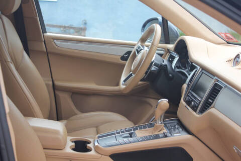 2015 Porsche Macan Turbo