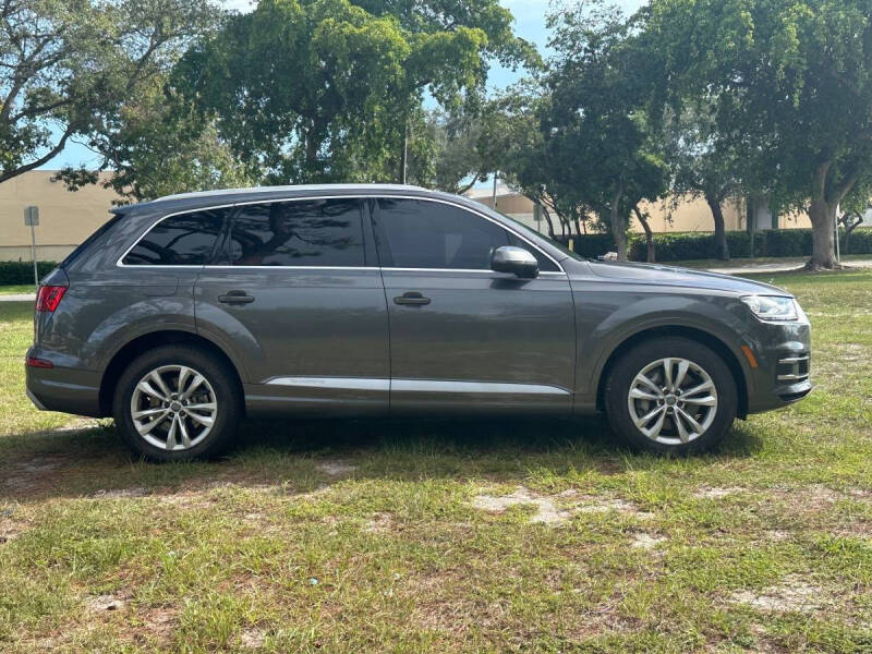 2019 Audi Q7 quattro SE Premium Plus 45 TFSI
